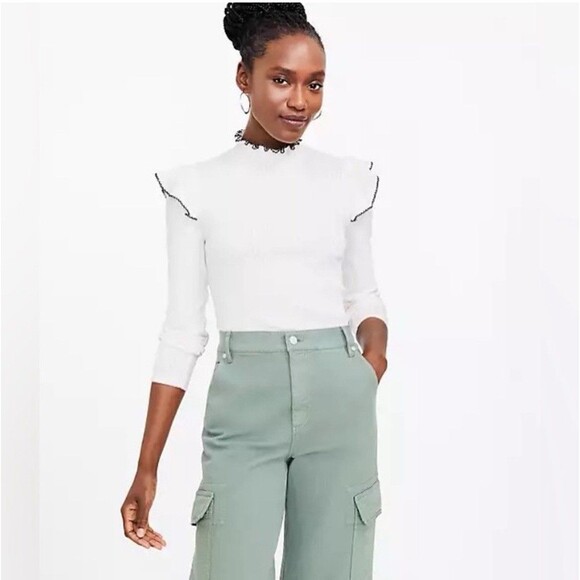 Loft Pointelle Ruffle Sleeve Ribbed Knit Sweater Top Size M Cream Fall Preppy - Picture 1 of 7